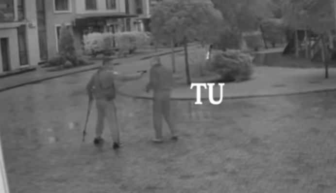 В центре Киева военный устроил стрельбу