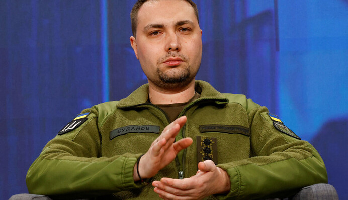 «Господин Кирилл, как всегда, улыбающийся»: Буданов отметился в своем стиле на фото с Притулой