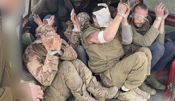 У Курській області у полон взяли ще десятки російських військових