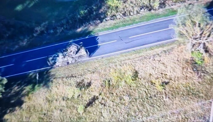 Російський вертоліт розстріляв російську військову колону в Курській області