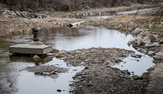 У російських військових на фронті брак води - британська розвідка