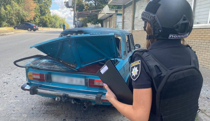 Росіяни обстріляли пункт видачі гуманітарки у Куп’янську