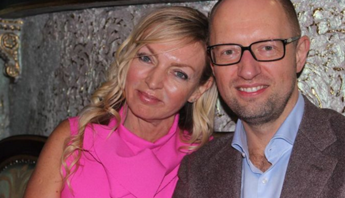 У Яценюка померла сестра