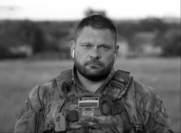 Десантники показали, як український дрон поцілив у автівку Z-воєнкора Піддубного