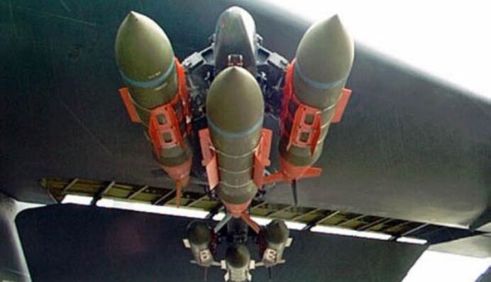 З'явилось відео точних ударів по базі російських десантників у Курській області