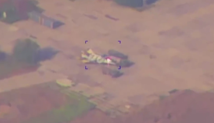 Воєнні злочини РФ: росіяни показали удар по аеродрому на Дніпропетровщині