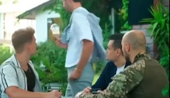 Бронь для блоггеров и испанский стыд – сеть поразил кринжевый ролик