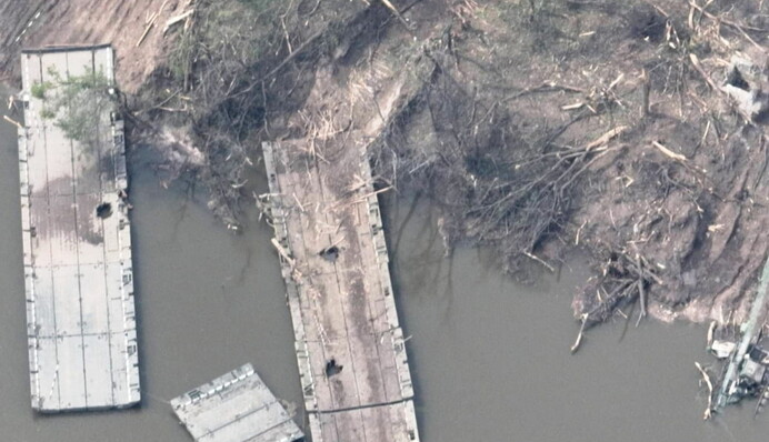 Понтонний міст через Сейм знищили прямо під час встановлення