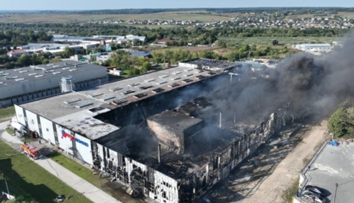 У Тернополі ліквідували велику пожежу