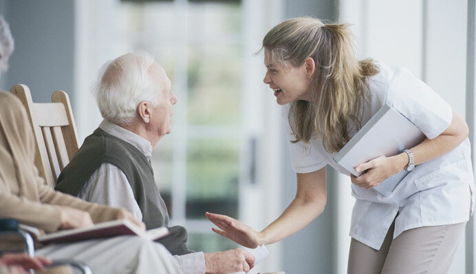 Будет ли правительство повышать пенсионный возраст – ответ министра