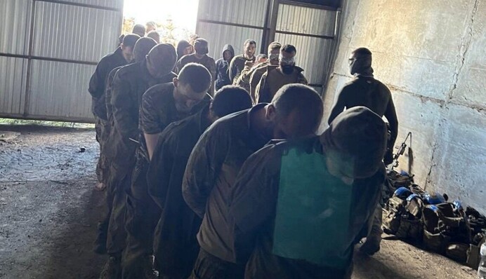 Страшна драма розігралася у Z-блогерів через взятих у полон під Курськом строковиків