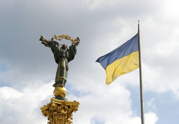 Зеленский поздравил украинцев с Днем Независимости: "Кто желал нашей земле беды, получит ее у себя дома"