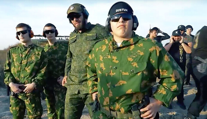 16-річного сина Кадирова 
