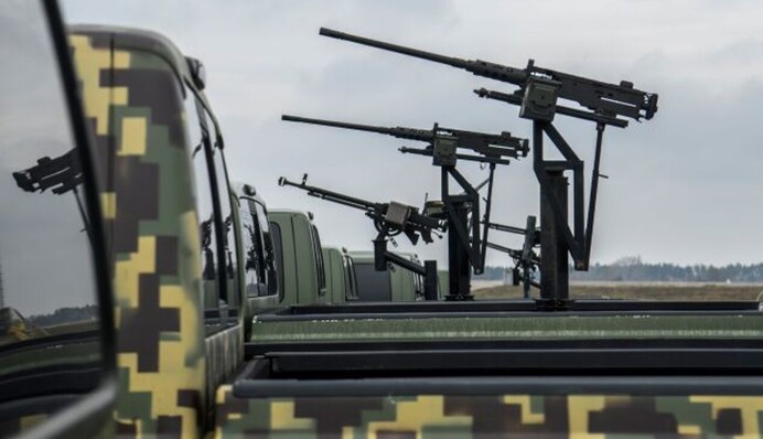 Видео со стрельбой из пулемета по российской ракете разозлило блогера