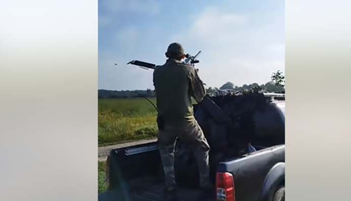 Очільника ОВА із заявою про знищення ракети з кулемету присоромив військовий речник