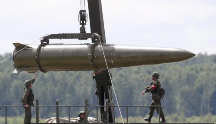 Самую массированную воздушную атаку РФ на Украину посчитали в деньгах