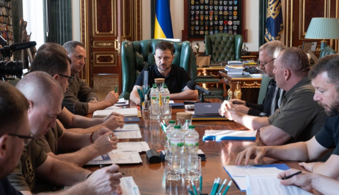 Зеленський на тлі втечі Дмитрука розпорядився знайти конкретного відповідального