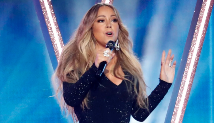 Раптово, загадково і одночасно померли мати та сестра співачки Мераї Кері