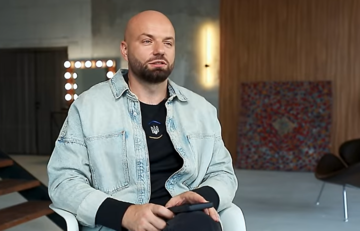 Слава Демин разорвал отношения с матерью