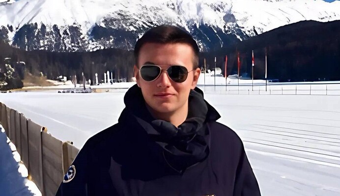 26-летний родственник Путина не спешит воевать, путешествуя по Европе