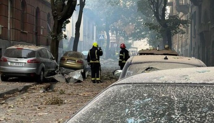 Момент удара по Львову попал на видео