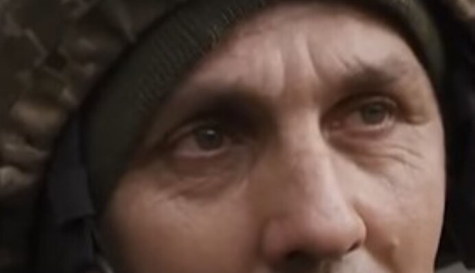 Письменницю Забужко вразили унікальні кадри з українським військовим