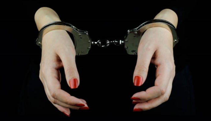 В Украине резко подскочила женская преступность