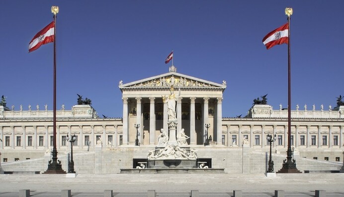 Австрія хоче стати майданчиком для переговорів України та РФ