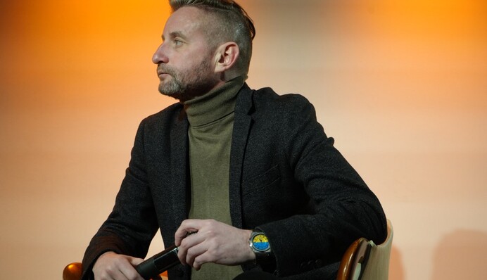 Жадан розгорнув кумедну дискусію щодо змін в Мінкульті