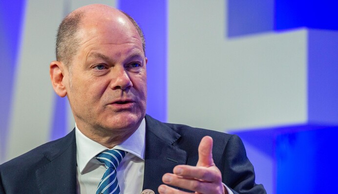 Шольц выступает за участие России во втором 