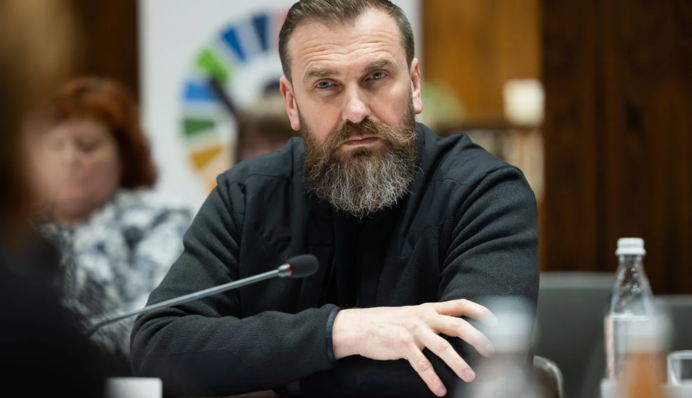 Міністр освіти і науки України відреагував на інцидент з картою без Криму у шкільному підручнику