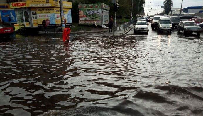 Киев накроет сильный ливень - когда ждать непогоду