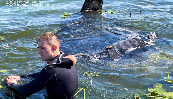 Водолази-сапери показали, як 