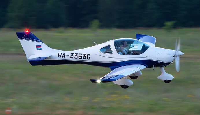 Россияне открыли огонь по своему самолету