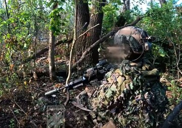 "Азов" показав відео "болотної" операції розвідників у районі Сіверського Дінця