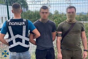 В Киеве поймали парней, поджигавших военные авто