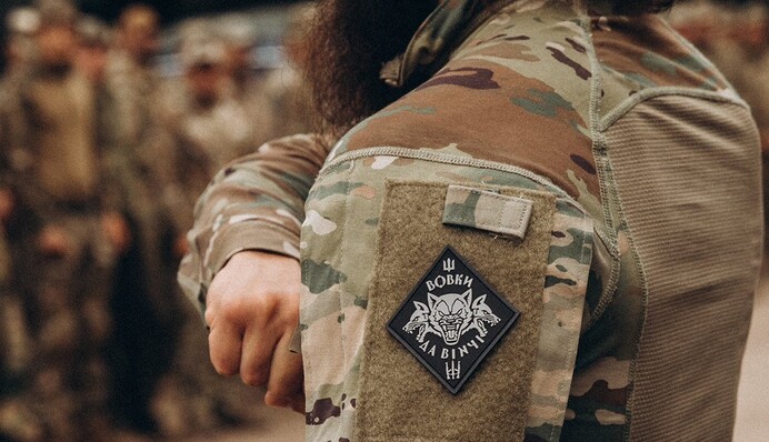 Молодша сестра Да Вінчі долучилася до батальону, який він створив