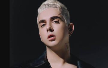 Певец Melovin к скандалу с Ириной Федишин добавил деталь о присвоенных автомобилях