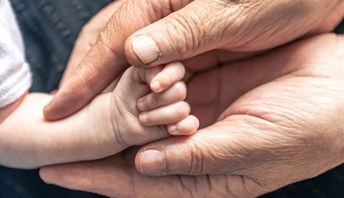 Украина стала страной с самой высокой смертностью в мире и самой низкой рождаемостью