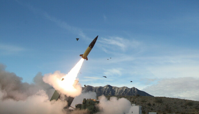 Україна прибрала зі списку далекобійних цілей російські авіабази, - Reuters