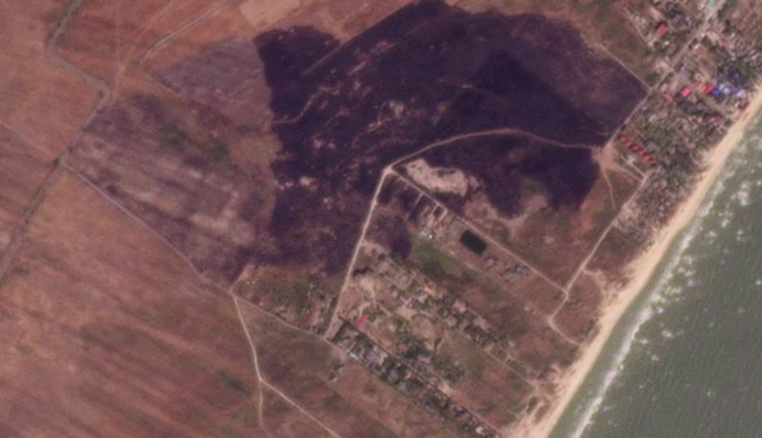 Удар по складу боєприпасів біля Маріуполя: у мережі показали супутниковий знімок