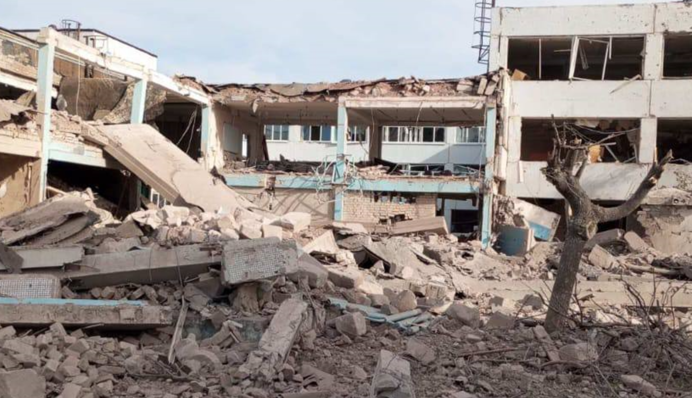 Росіяни розбили заклад освіти на Харківщині