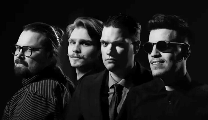 Телеведучу Добровольську здивувала істерика гурту МУР через мобілізацію