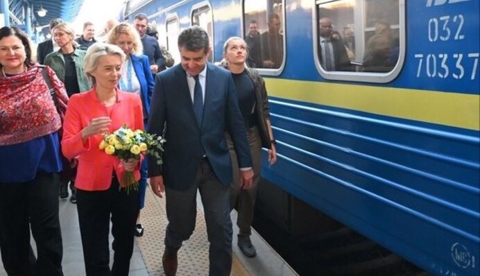 Урсула фон дер Ляєн вже у Києві