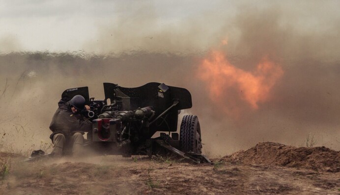 В сети показали, как ВСУ ликвидировали российскую противотанковую пушку МТ-12 