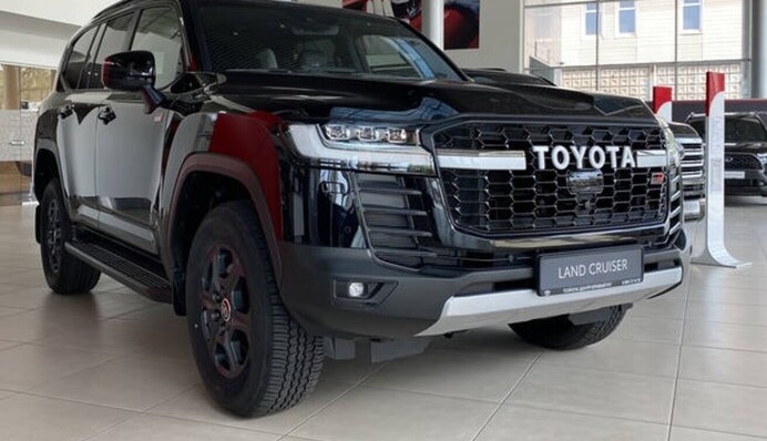 Навколо купівлі Управлінням держохорони елітних авто стався скандал