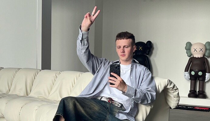 Блогер Паша Бумчик "випадково" прогулявся до Румунії, отримавши повістку