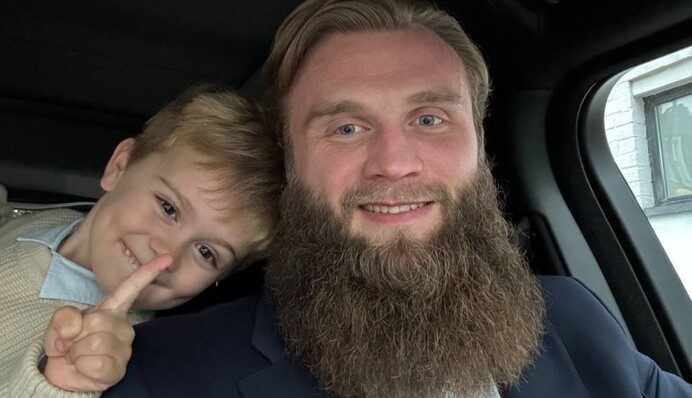 Нардеп Артем Дмитрук поскаржився на важкий день та підтвердив своє затримання