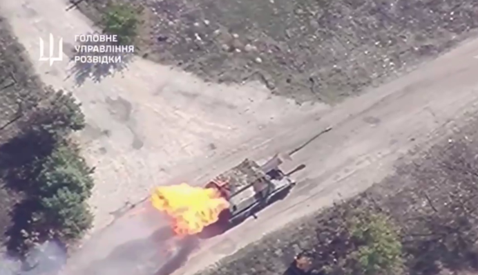 Разведчики показали, как превратили российскую «Мсту» в горящий факел