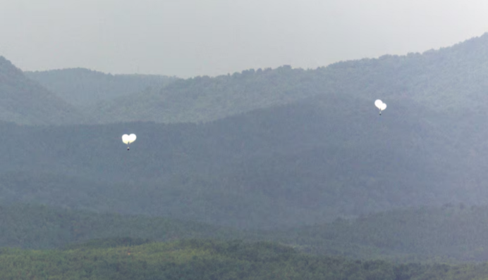 Сміттєві кулі КНДР зупиняють роботи південнокорейських аеропортів: чим можуть відповісти в Сеулі